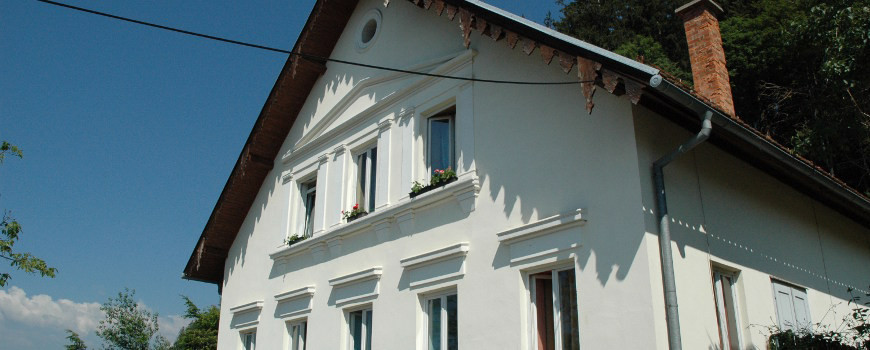 Kopališka hiša